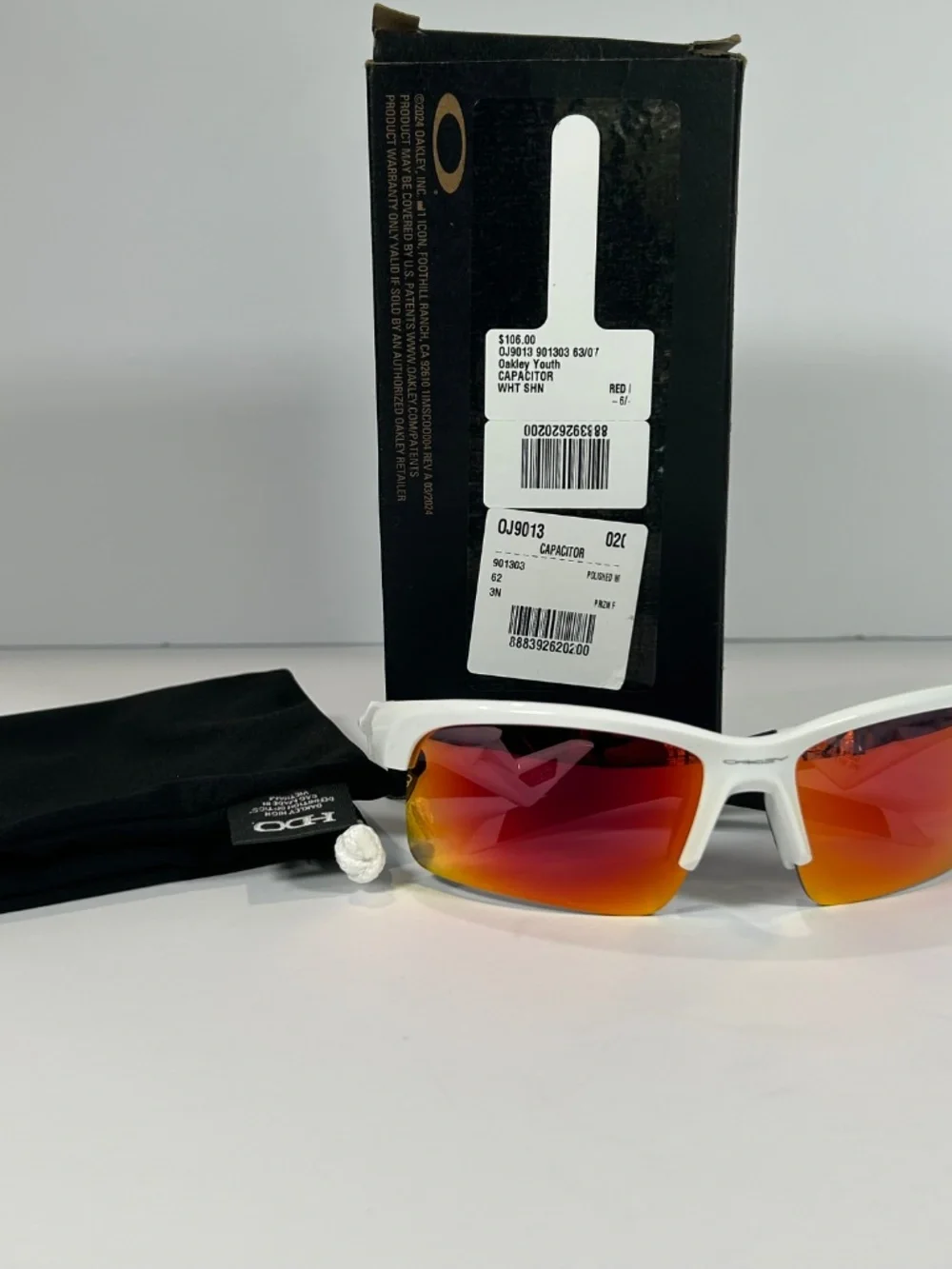 Oakley Youth Fit Sunglasses OJ9013-0362 Capacitor White Prizm Field Kids Size